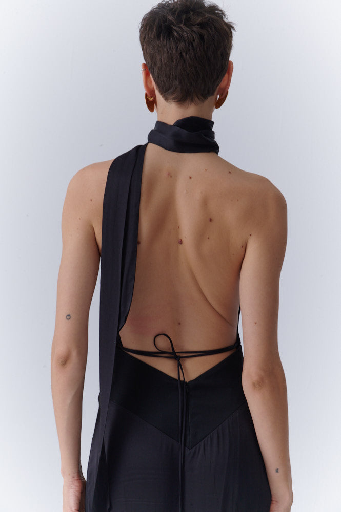 LA EMPERIFOLLÁ DRESS.