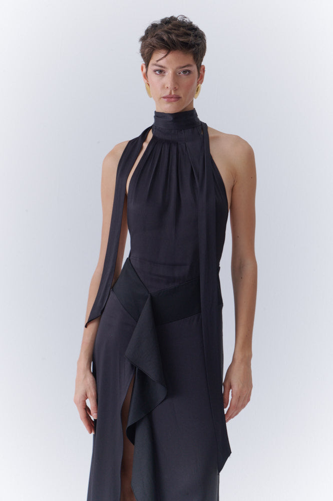 LA EMPERIFOLLÁ DRESS.