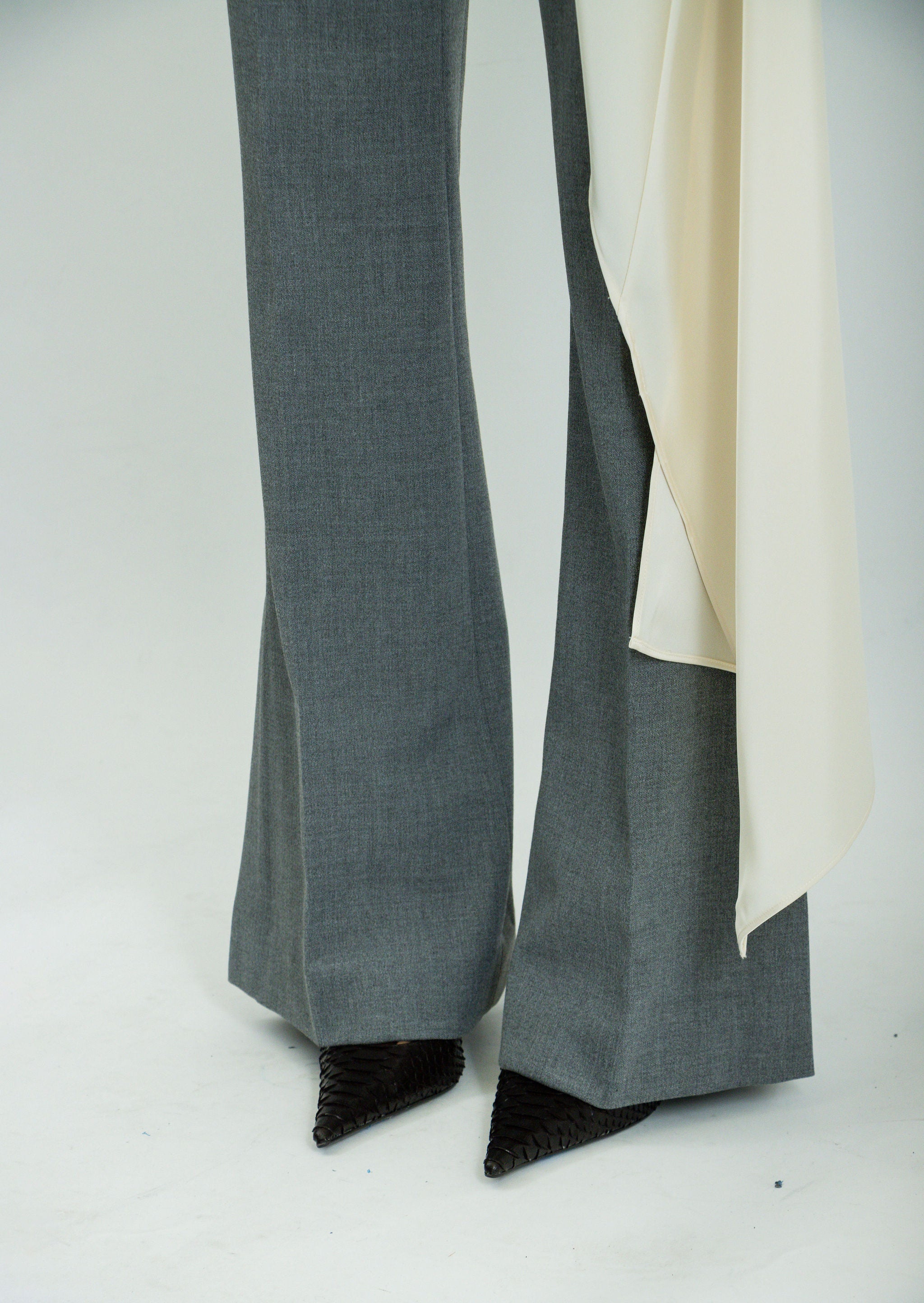 LA CHISMOSA TROUSERS.