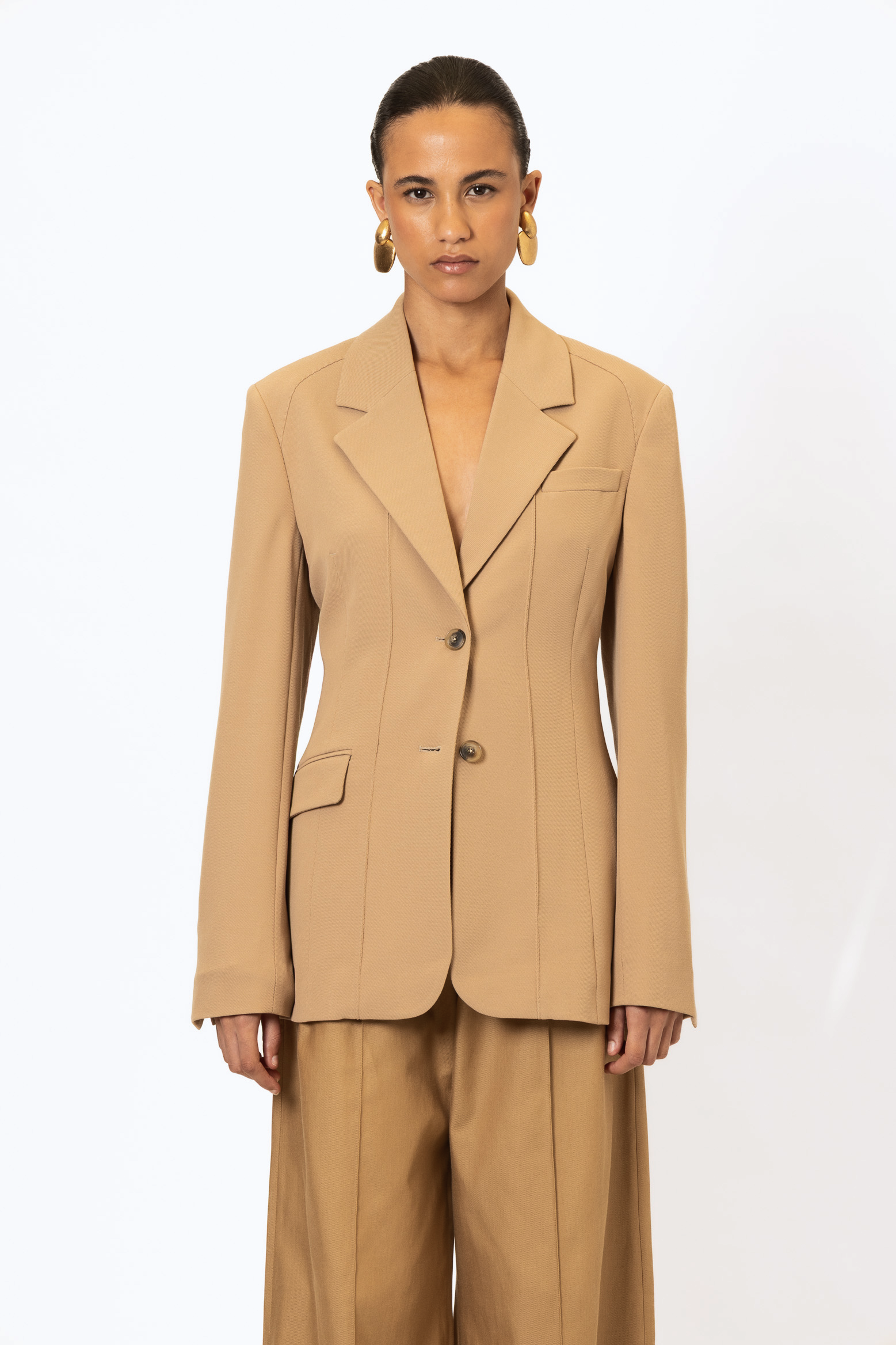 LA EJECUTIVA BLAZER.