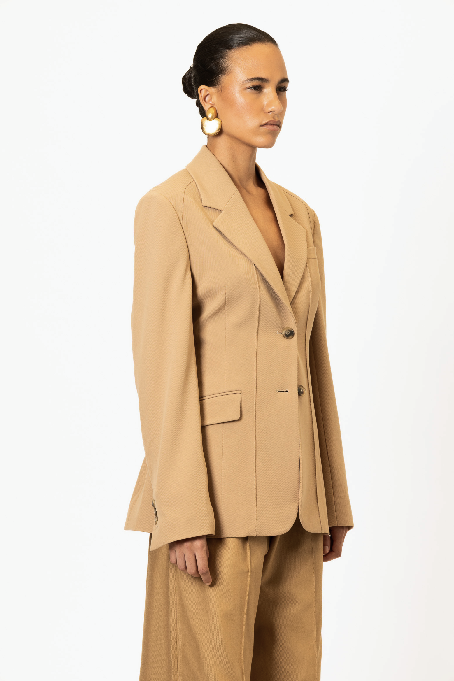 LA EJECUTIVA BLAZER.