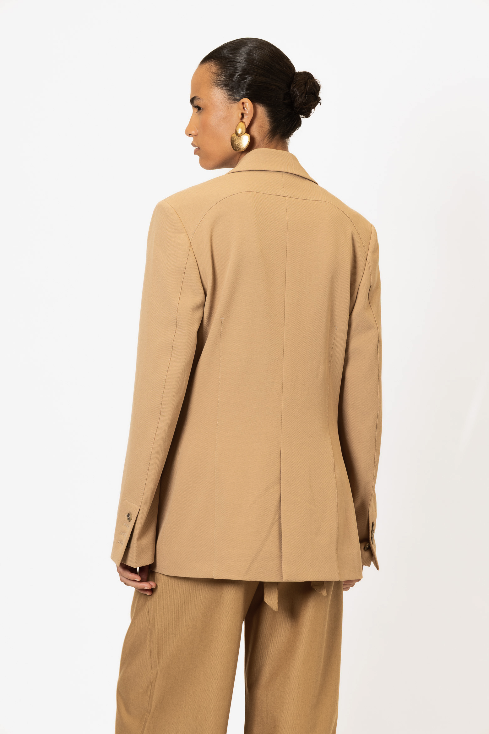 LA EJECUTIVA BLAZER.