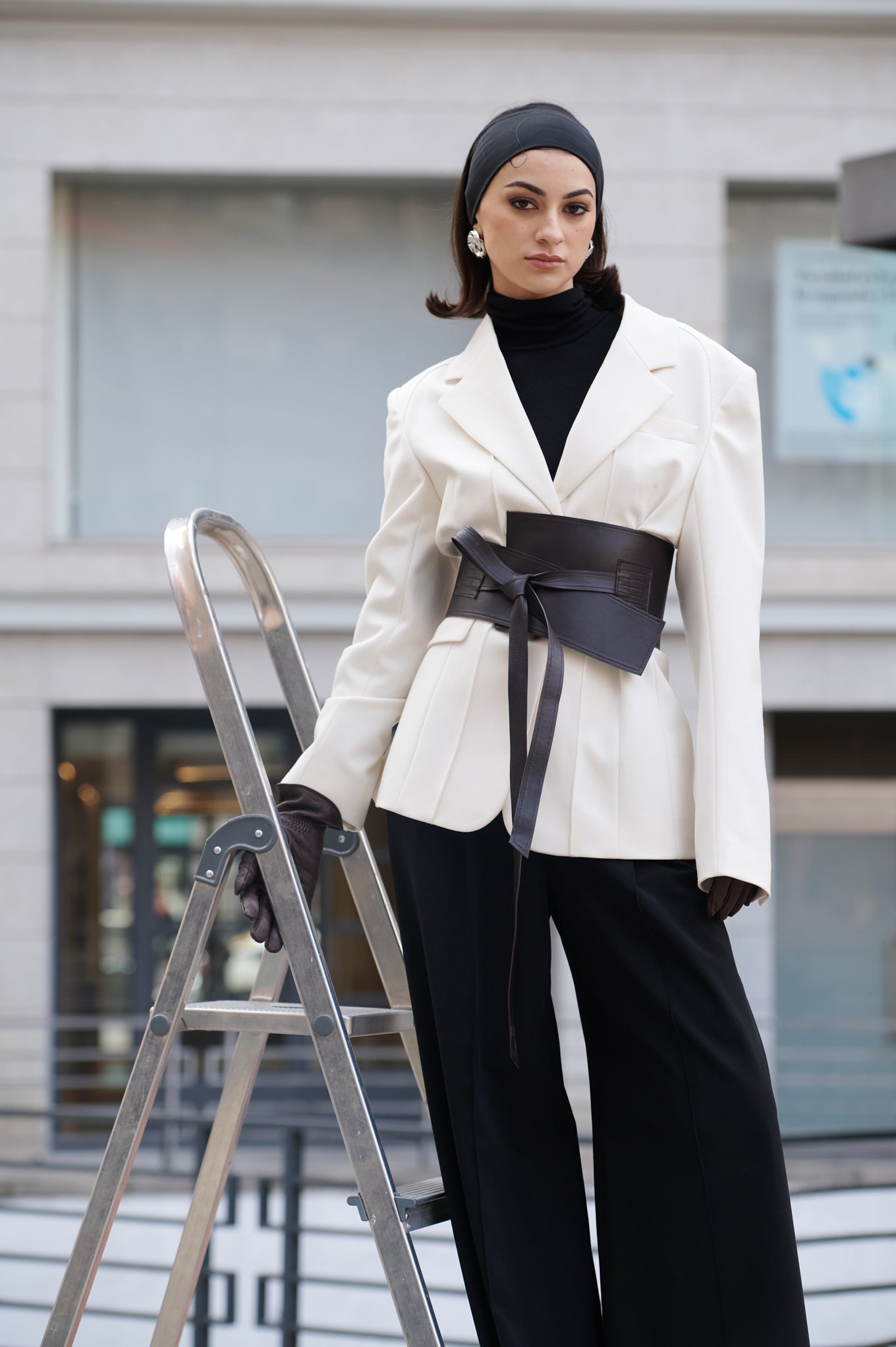 LA EJECUTIVA BLAZER.